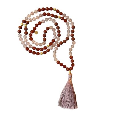 Goddess Mala Lakshmi mit Rosenquarz, Karneol und rotem Jaspis